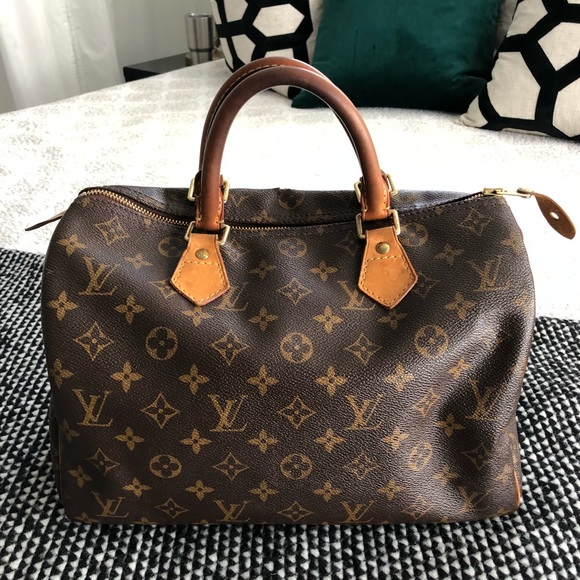 Louis Vuitton Handbags - Louis Vuitton Speedy 30